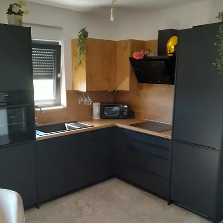 Megi Sea View Appartement Kaštela